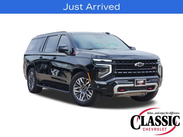 Used 2025 Chevrolet Suburban Z71 w/ Z71 Off-Road Package AWD/4WD image 3
