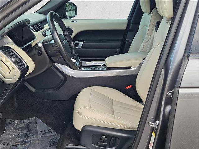 Used 2019 Land Rover Range Rover Sport HSE AWD/4WD image 17