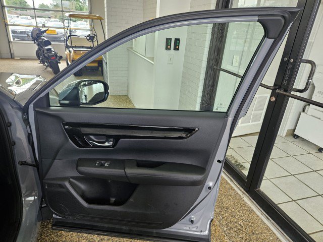 Used 2025 Honda CR-V EX-L image 14