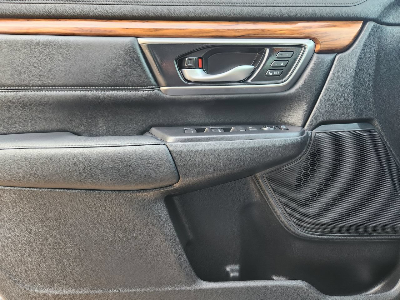 Certified 2022 Honda CR-V Touring image 22