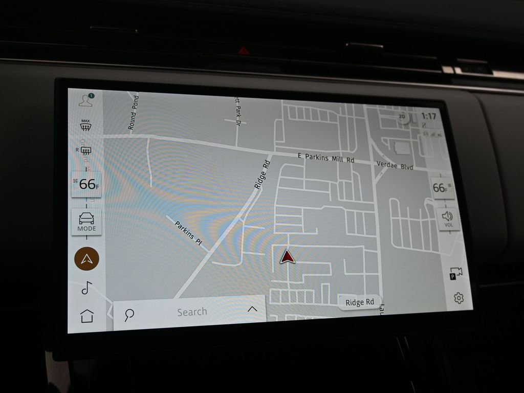 Used 2025 Land Rover Range Rover Sport Dynamic SE image 14