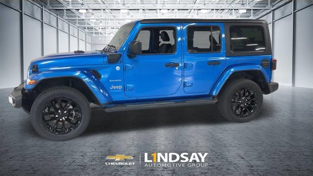Used 2021 Jeep Wrangler Unlimited Sahara w/ Cold Weather Group AWD/4WD image 8