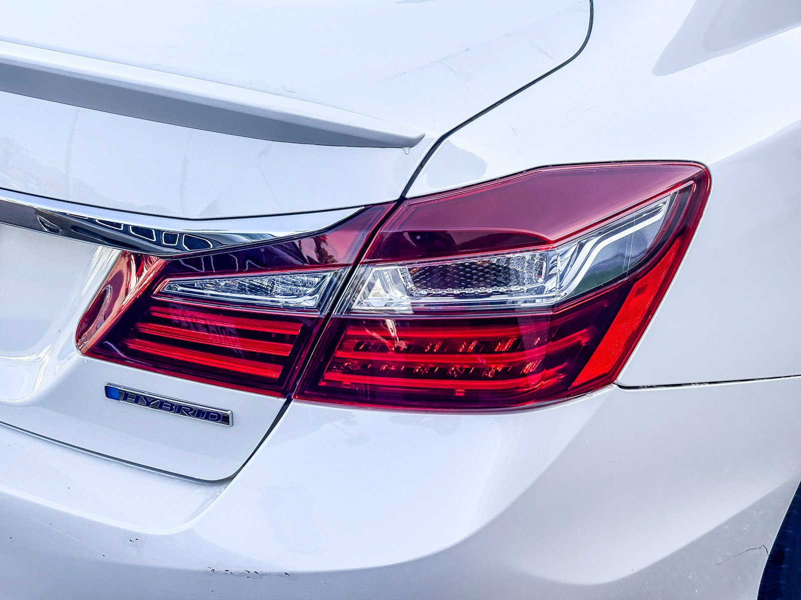 Used 2017 Honda Accord EX-L image 8