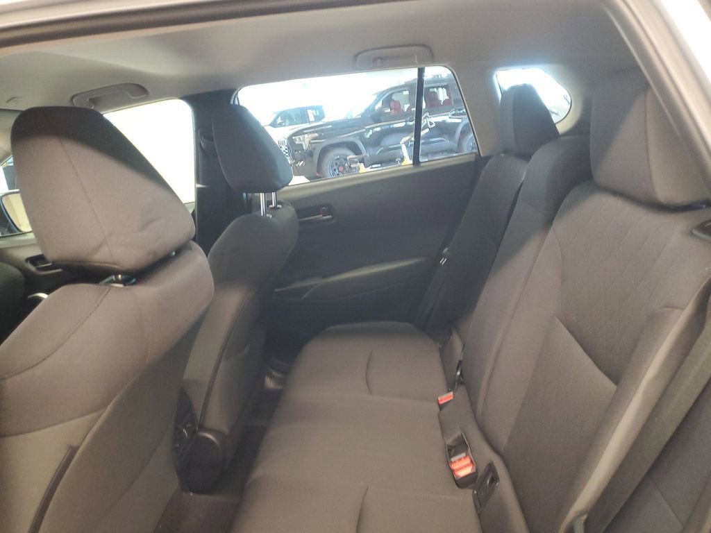 Used 2024 Toyota Corolla Cross LE image 10