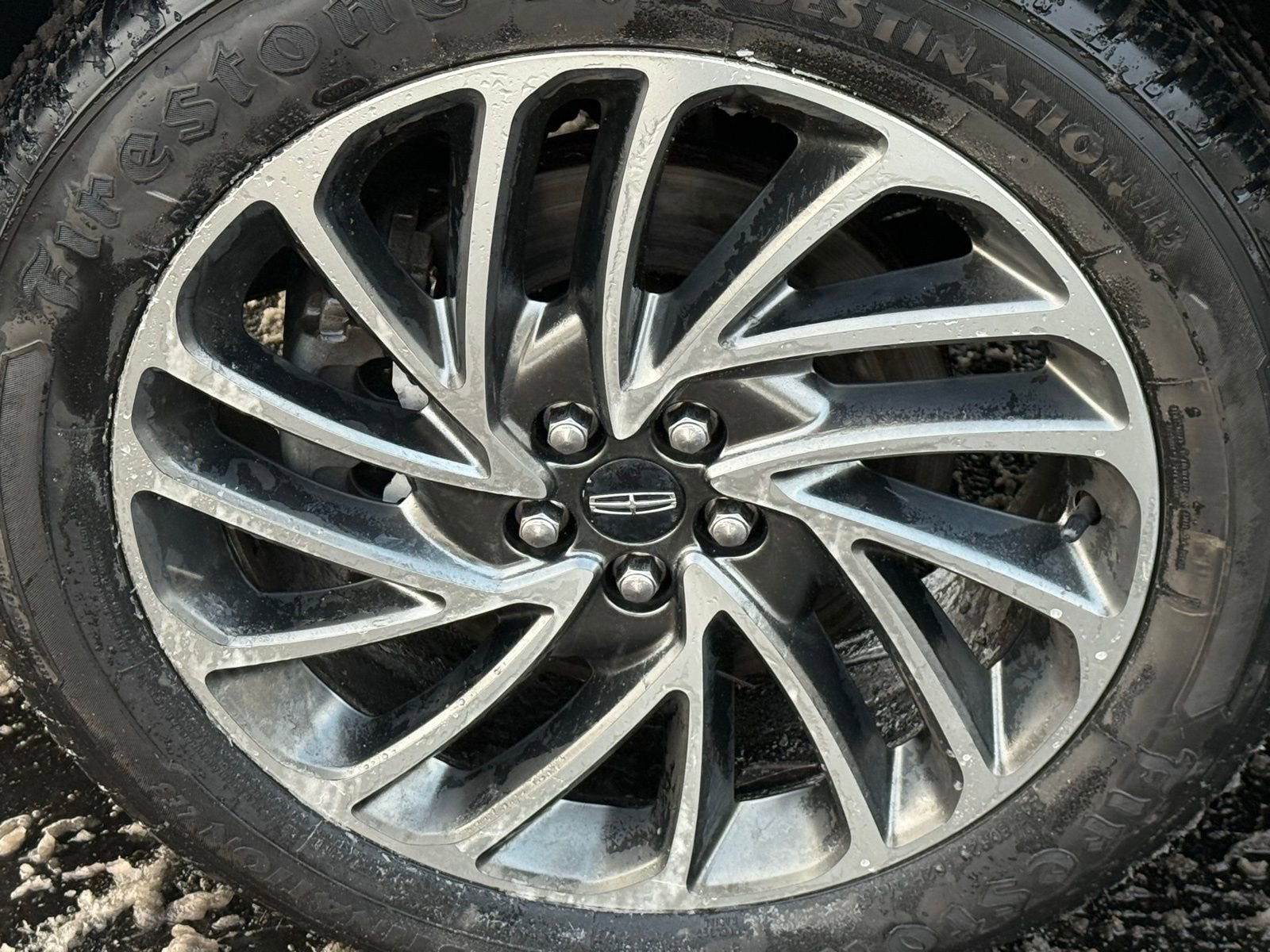 Used 2020 Lincoln Nautilus Reserve w/ Equipment Group 201A image 10