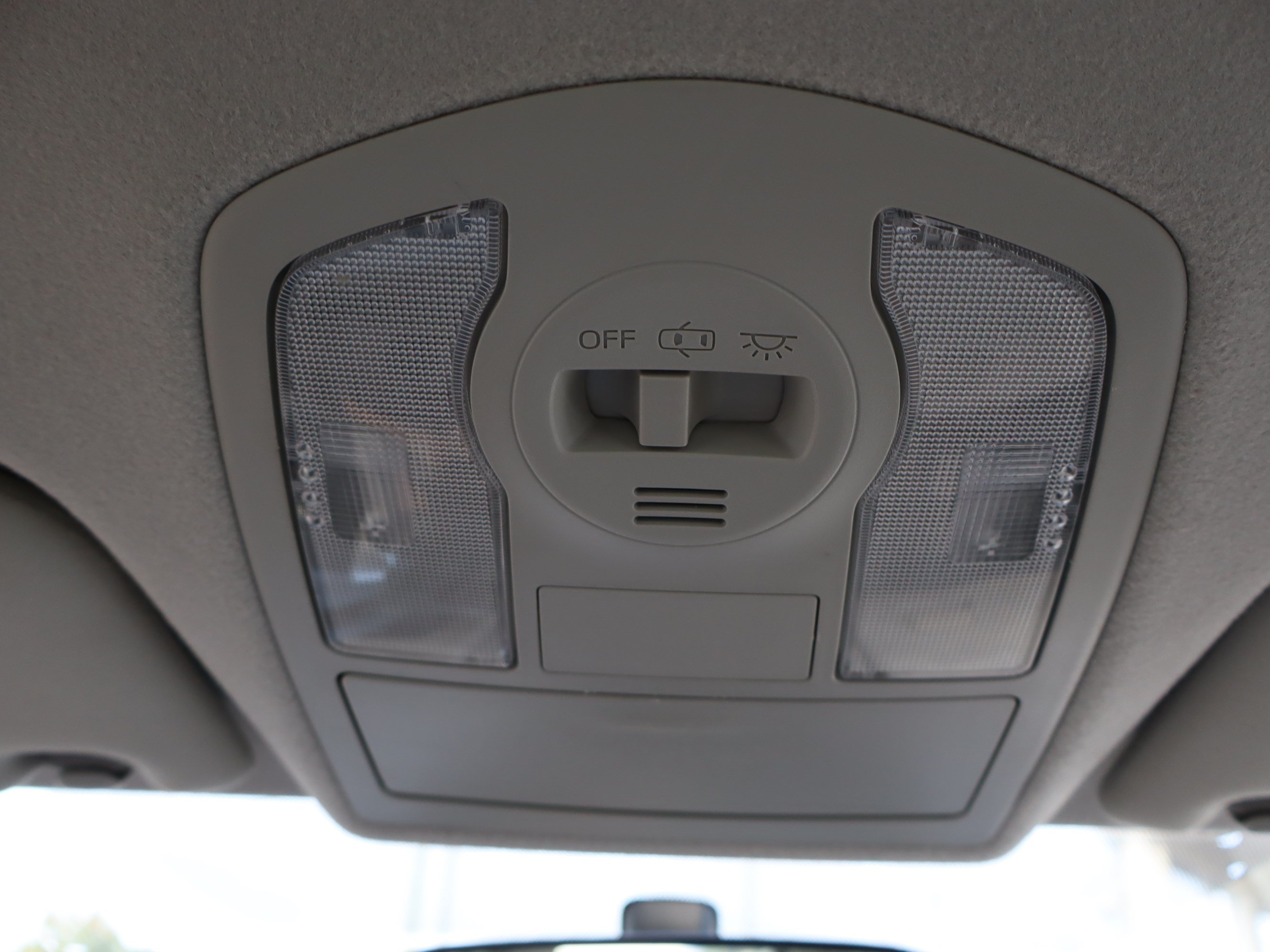 Used 2014 Toyota Prius V Three FWD image 28