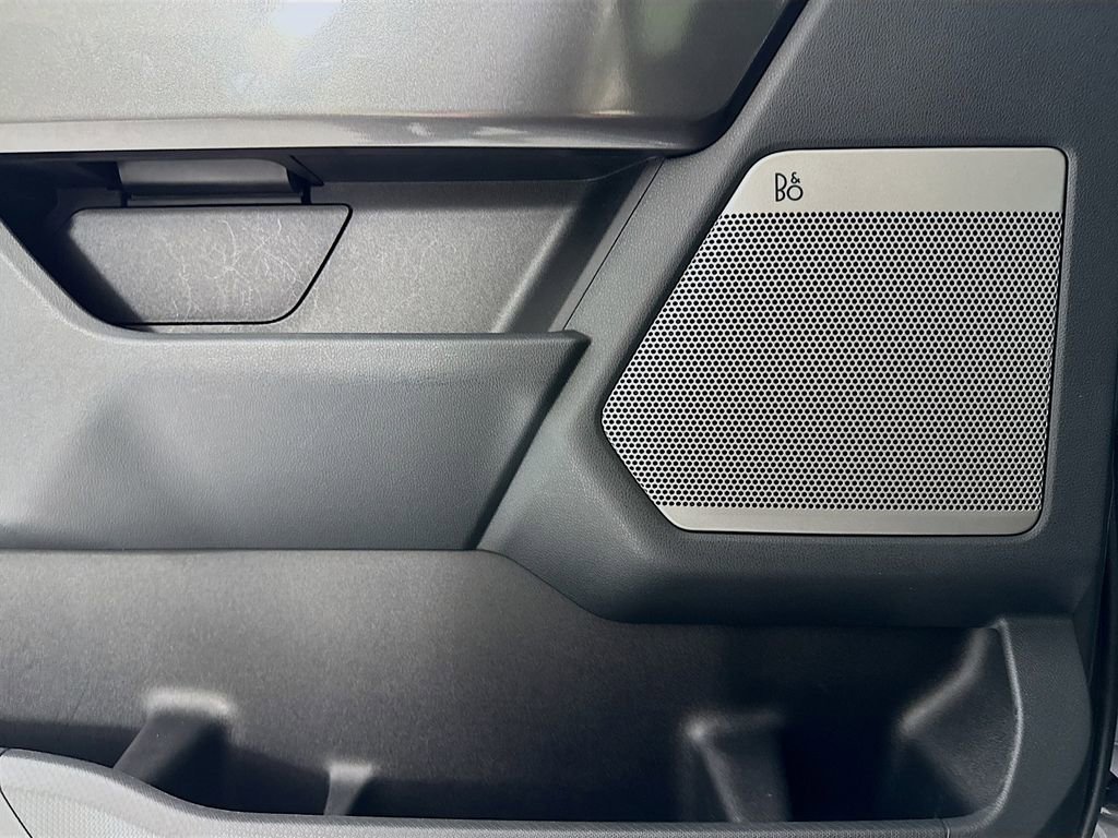 Used 2021 Ford F150 XLT w/ Equipment Group 302A High image 16