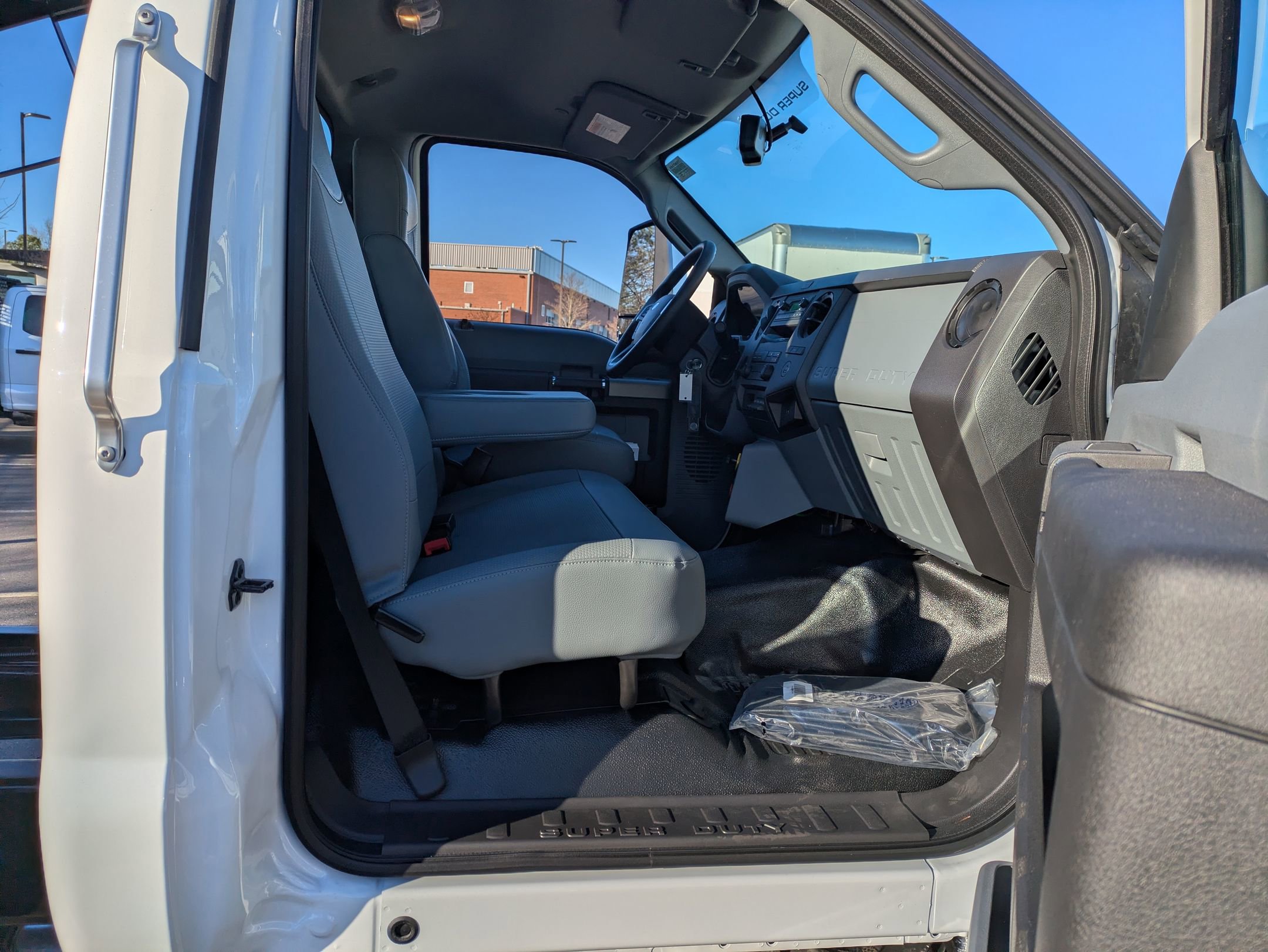 New 2026 Ford F750 2WD Regular Cab Super Duty image 31