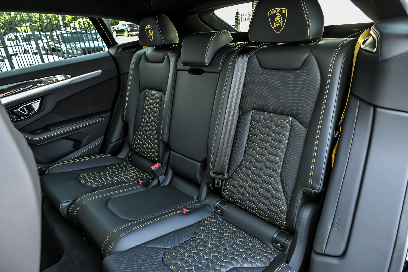 Used 2024 Lamborghini Urus S AWD/4WD image 22
