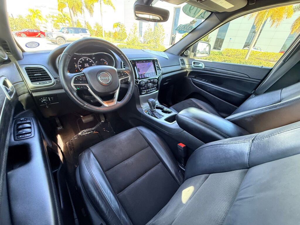 Used 2019 Jeep Grand Cherokee Altitude image 20