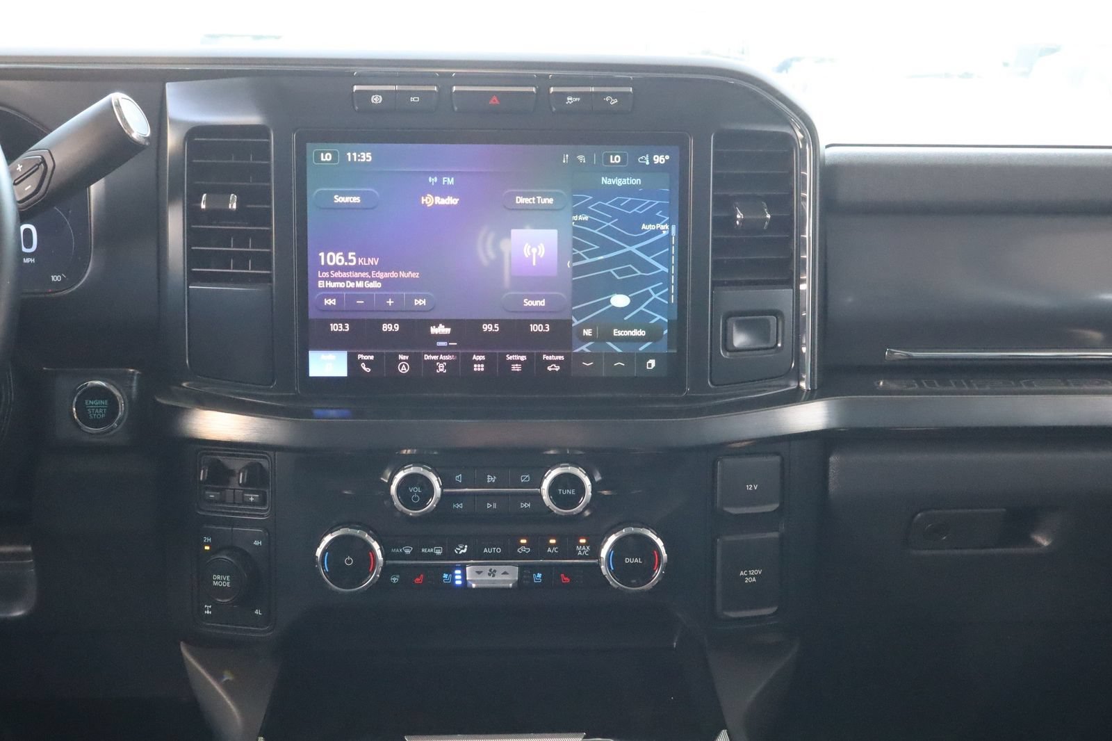 Used 2024 Ford F250 Lariat w/ FX4 Off-Road Package AWD/4WD image 31
