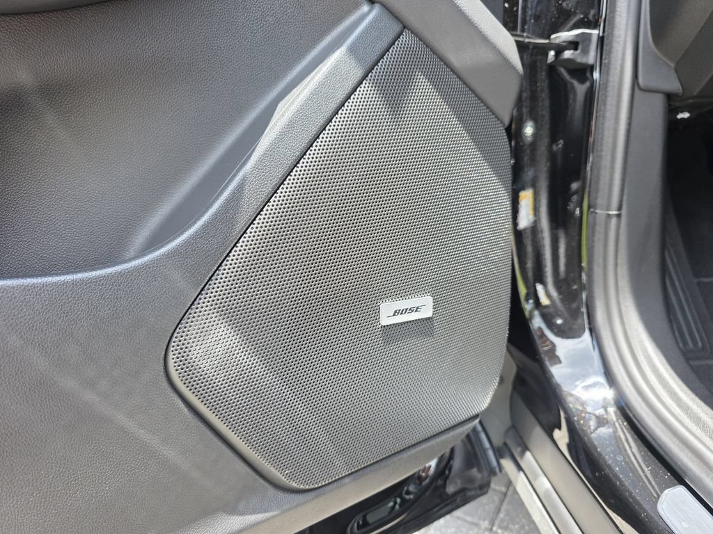 New 2025 Cadillac XT6 Premium Luxury FWD image 20