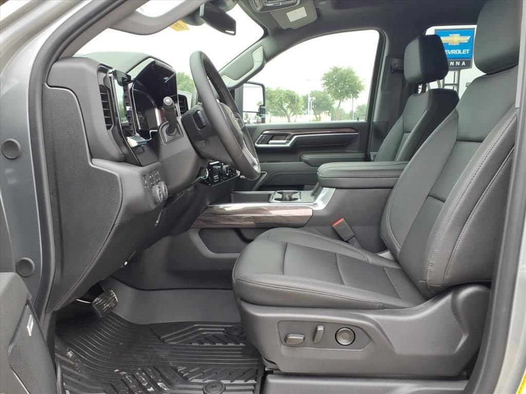 New 2026 Chevrolet Silverado 2500 LTZ w/ Trail Boss Package AWD/4WD image 16