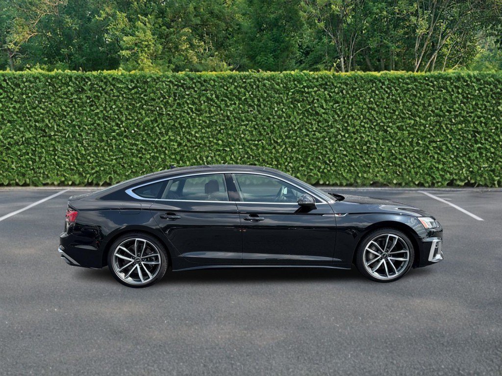 Used 2023 Audi A5 2.0T Premium Plus w/ Premium Plus AWD/4WD image 2