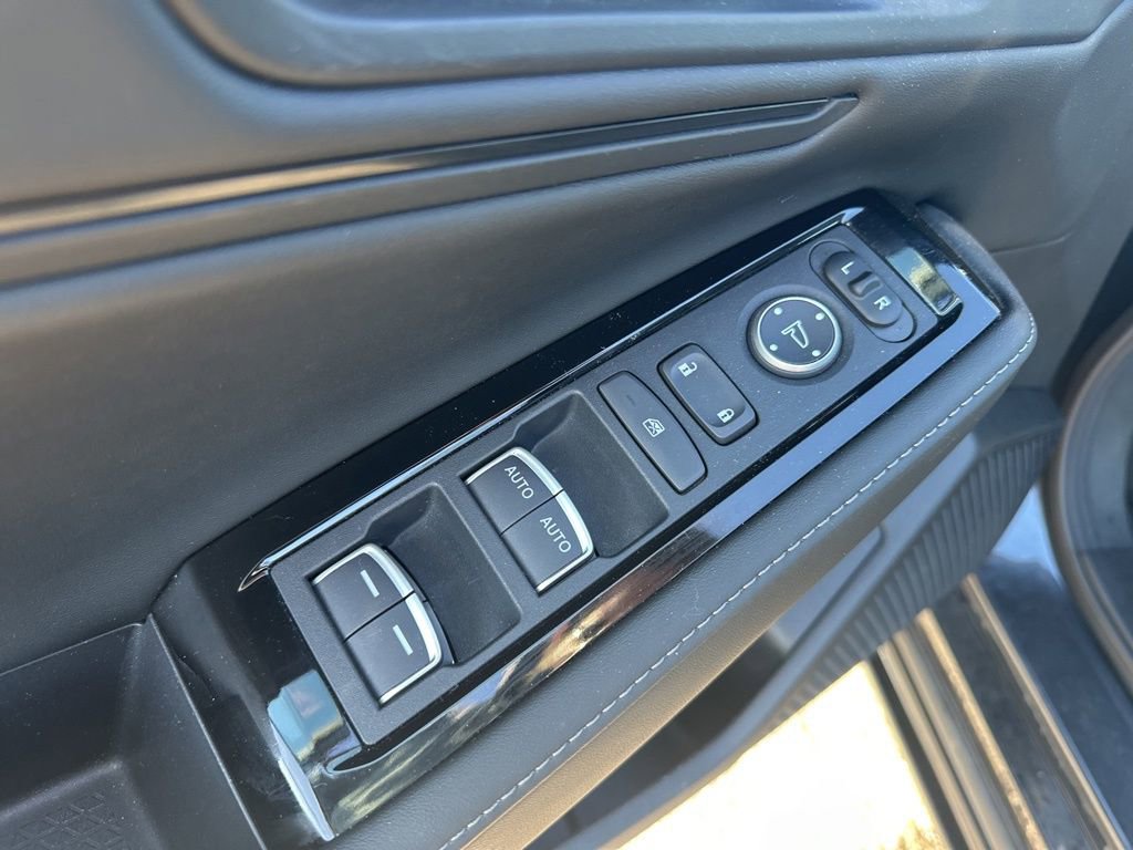Used 2024 Honda Accord Touring image 16