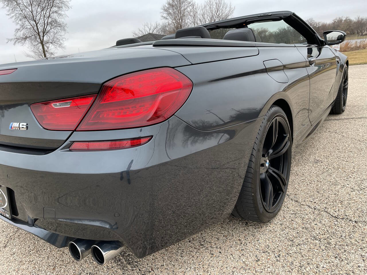 Used 2014 BMW M6 Convertible RWD image 25
