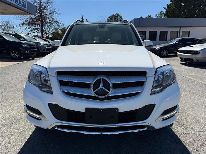 Used 2014 Mercedes-Benz GLK 350 4MATIC image 3