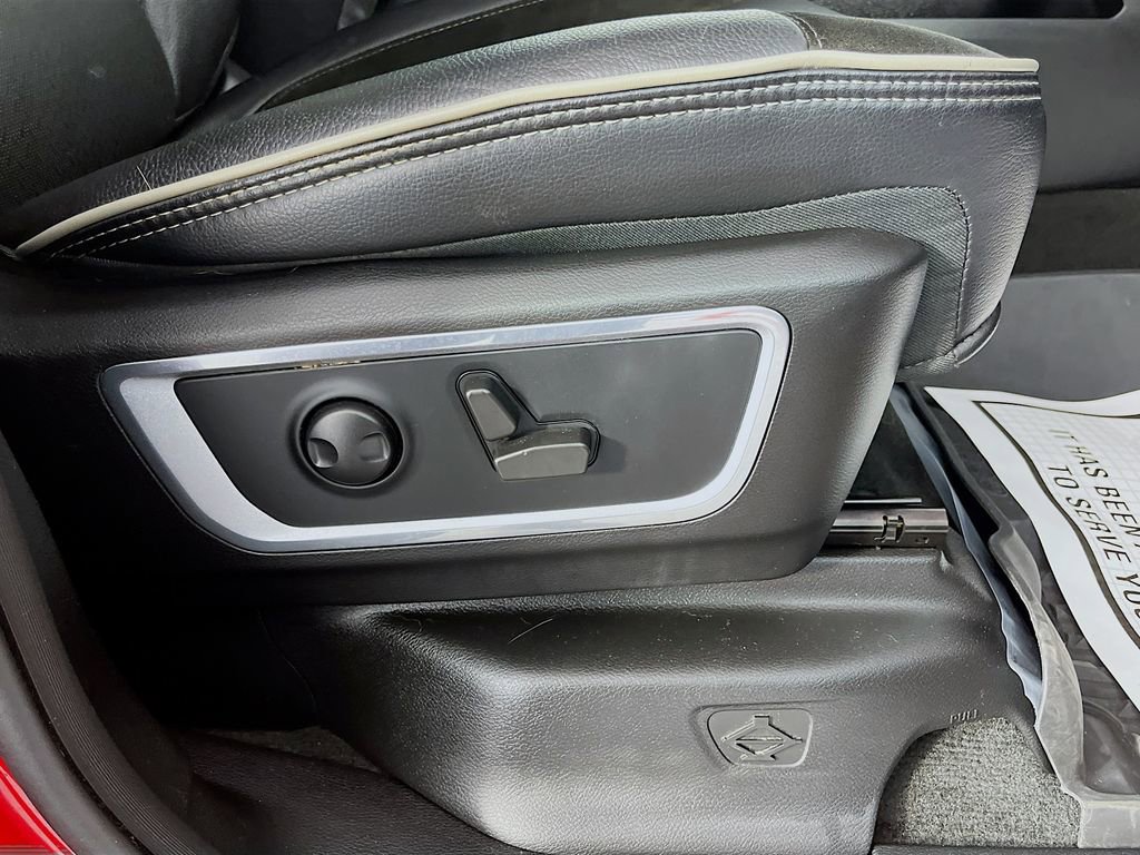 Used 2022 RAM 1500 Laramie AWD/4WD image 34