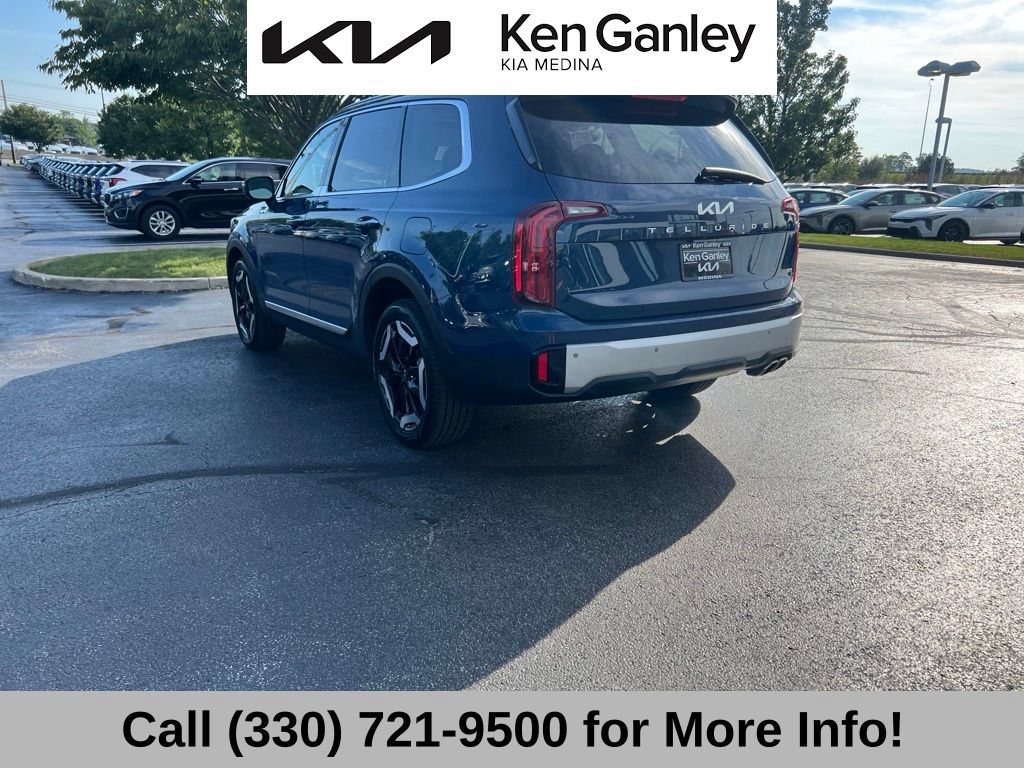 Certified 2024 Kia Telluride S w/ S Sunroof Package AWD/4WD image 14