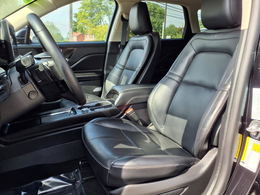 Certified 2023 Lincoln Corsair AWD w/ Equipment Group 101A image 19