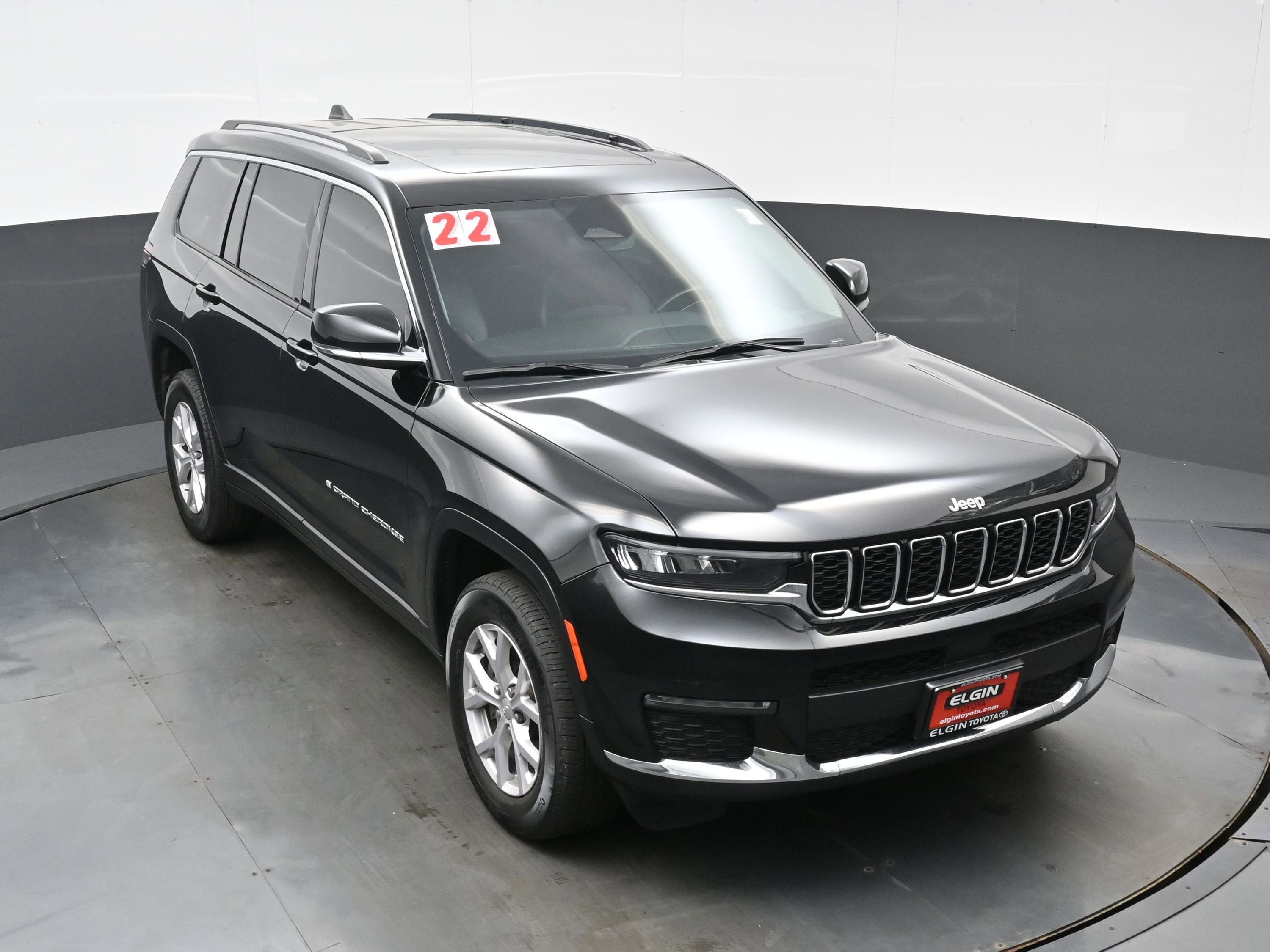Used 2022 Jeep Grand Cherokee L Limited AWD/4WD image 34