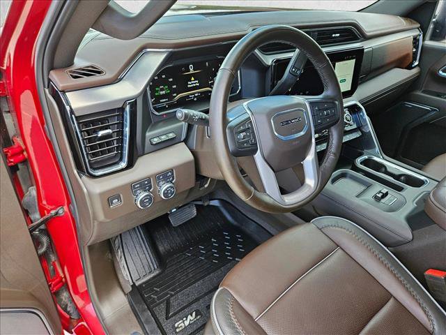 Used 2024 GMC Sierra 2500 Denali w/ Denali Reserve Package AWD/4WD image 10