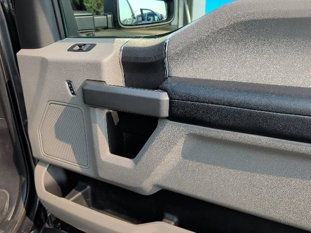 Used 2017 Ford F250 XLT AWD/4WD image 31