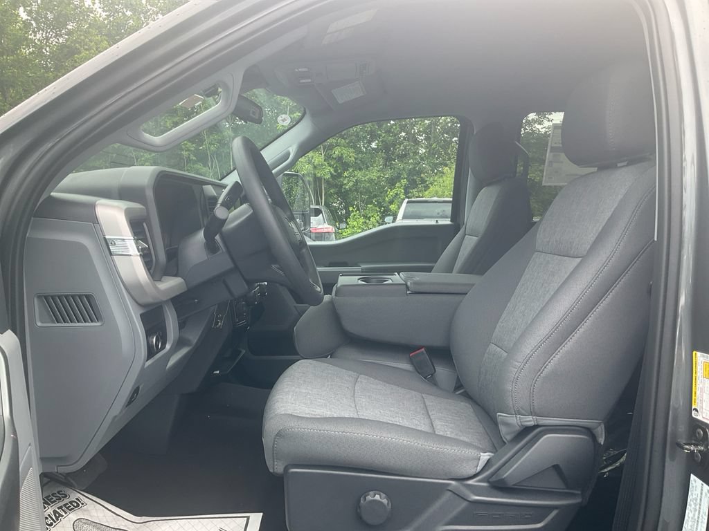 New 2026 Ford F250 XL w/ STX Appearance Package AWD/4WD image 16