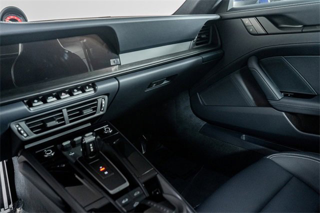 Used 2025 Porsche 911 Carrera GTS image 42