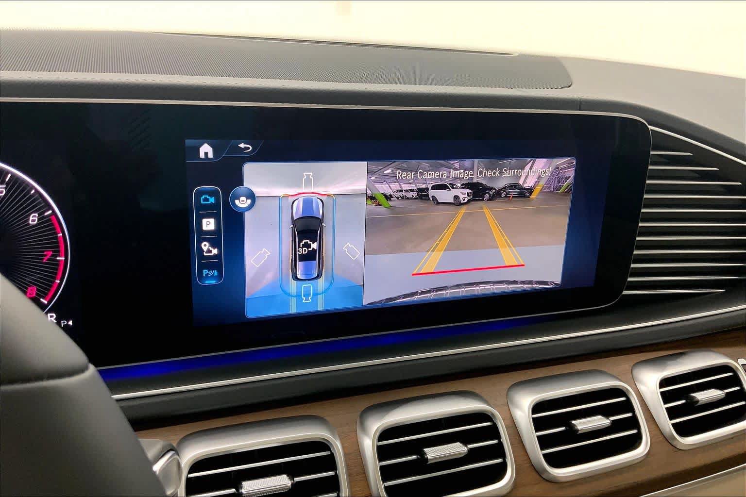 New 2026 Mercedes-Benz GLS 450 4MATIC image 24