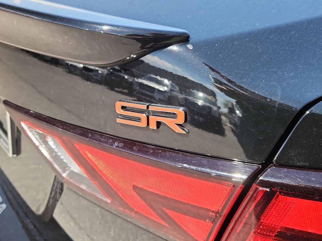Used 2024 Nissan Sentra SR FWD image 12