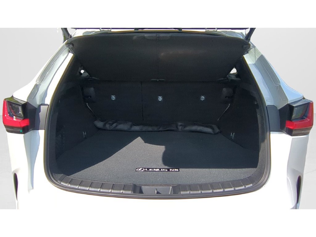Used 2024 Lexus NX 350 AWD image 9
