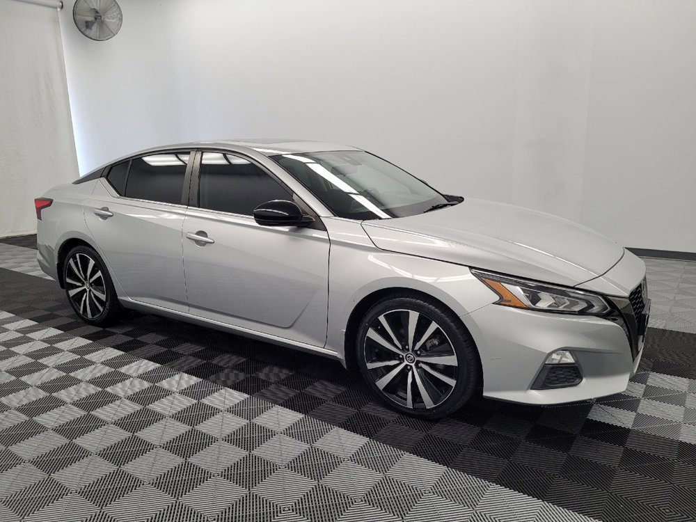 Used 2021 Nissan Altima 2.0 SR FWD image 11
