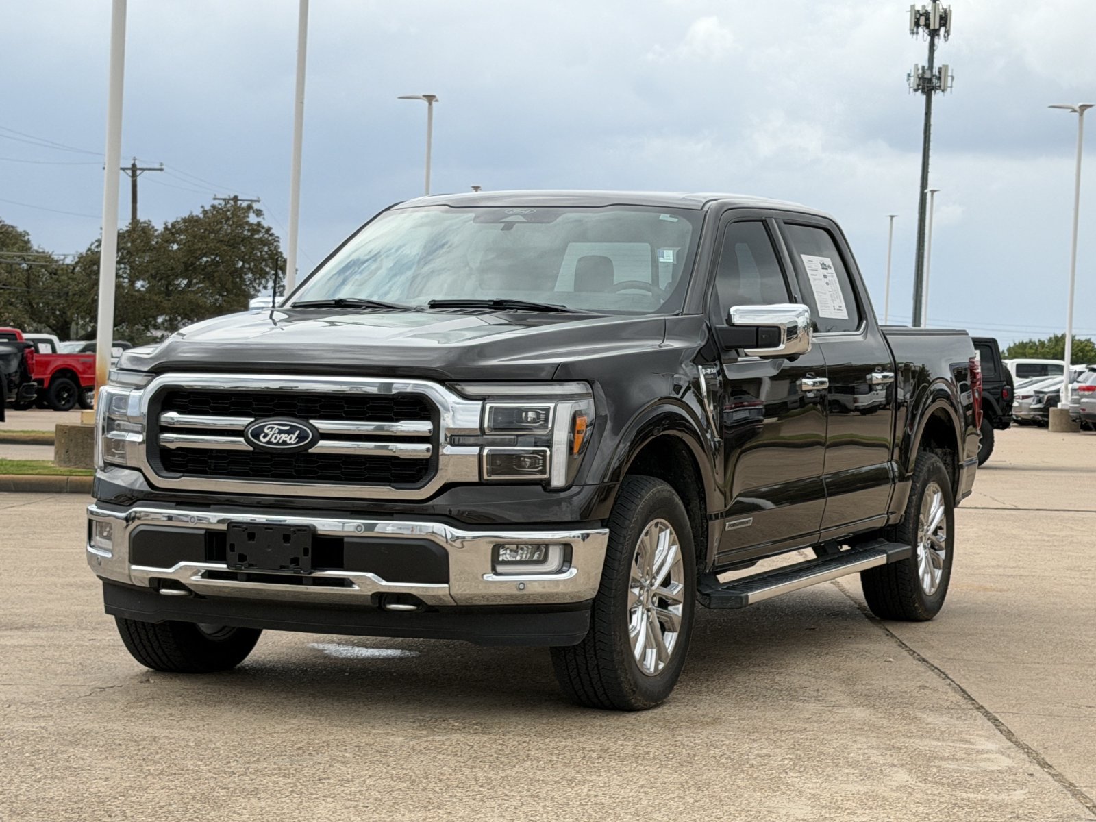 Used 2024 Ford F150 Lariat w/ Equipment Group 502A High AWD/4WD image 8