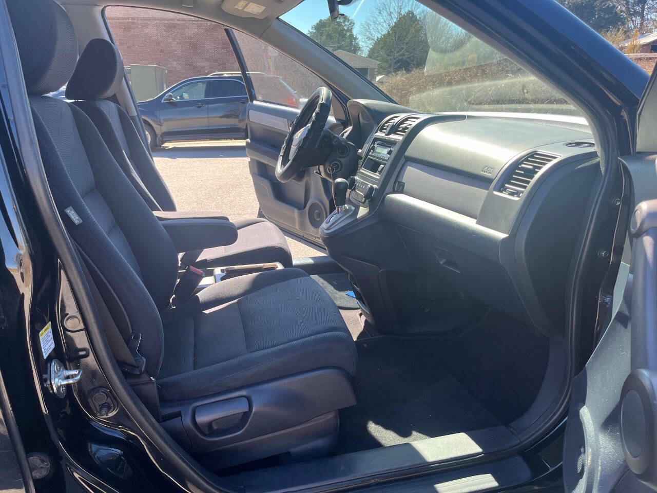 Used 2010 Honda CR-V LX image 14