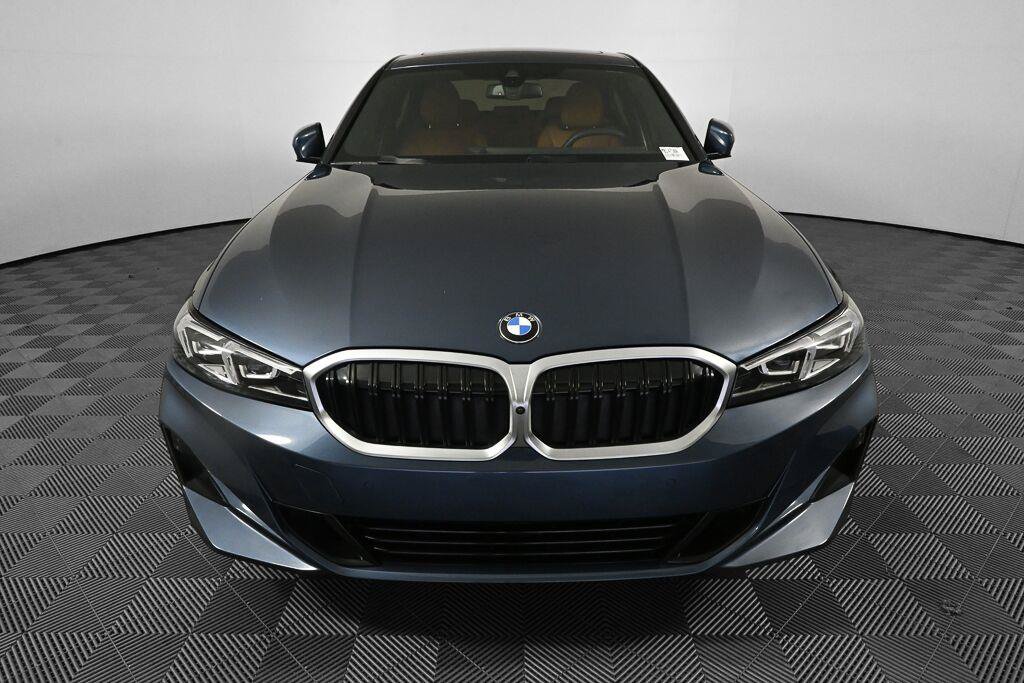 Used 2025 BMW 330i Sedan RWD image 29