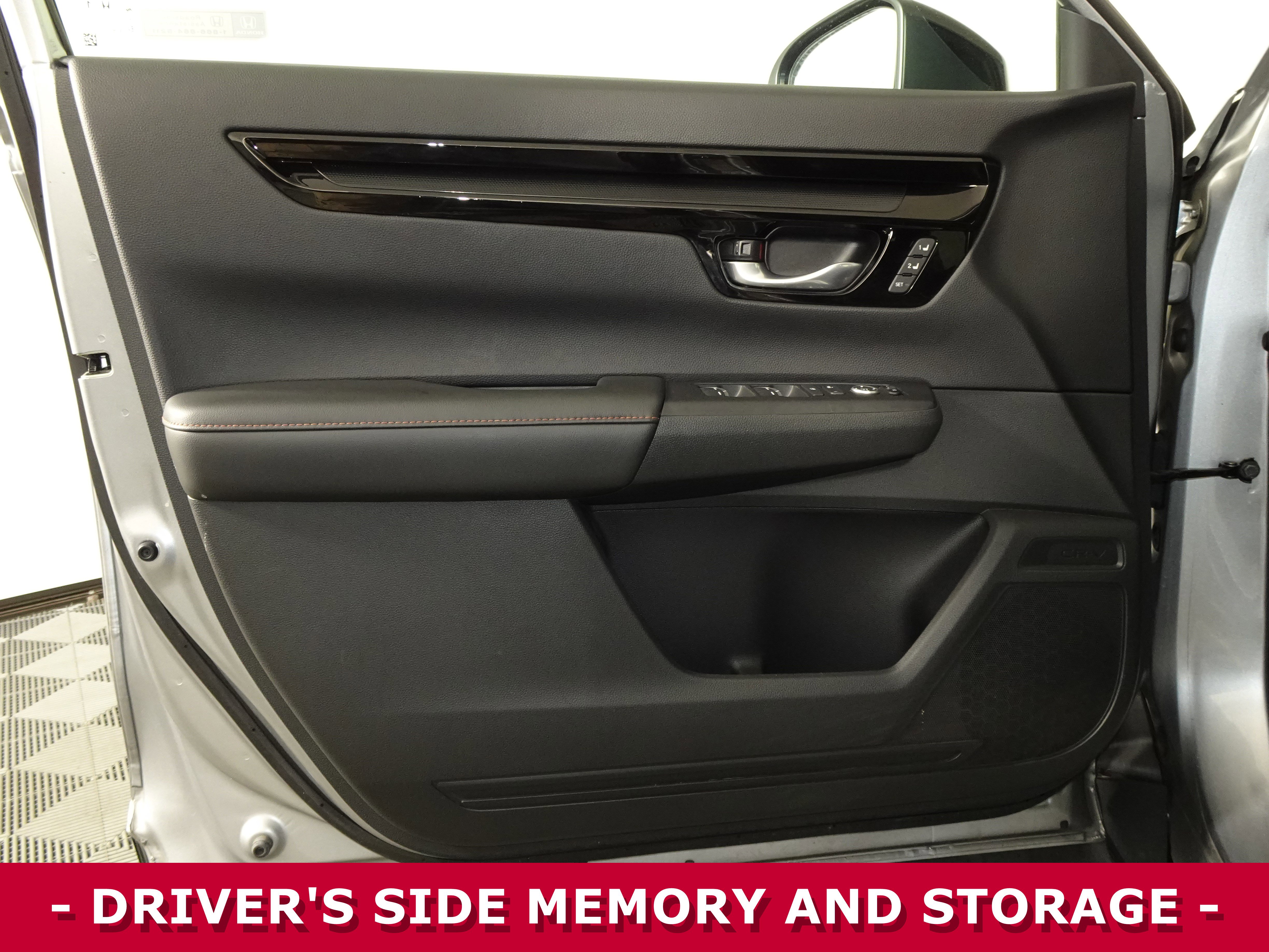 Used 2023 Honda CR-V Sport Touring image 5