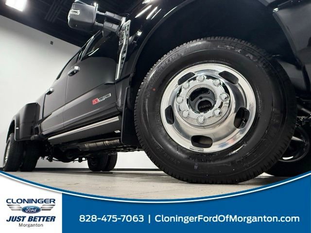 New 2026 Ford F350 Platinum image 2