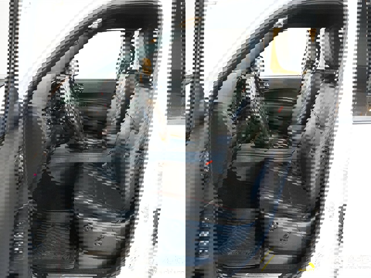 Used 2022 Dodge Durango R/T w/ Tow 'N Go Group image 19