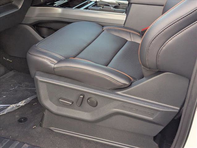 New 2025 Ford F250 Lariat w/ Lariat Ultimate Package image 4