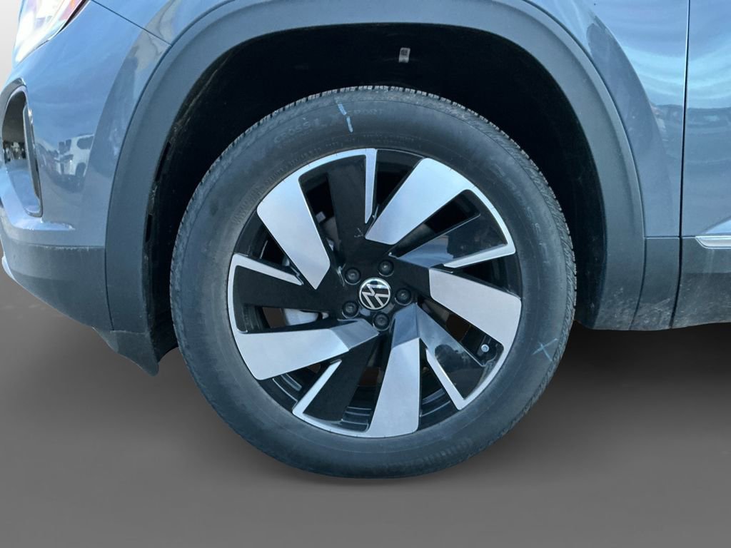 New 2025 Volkswagen Atlas Cross Sport SEL image 14