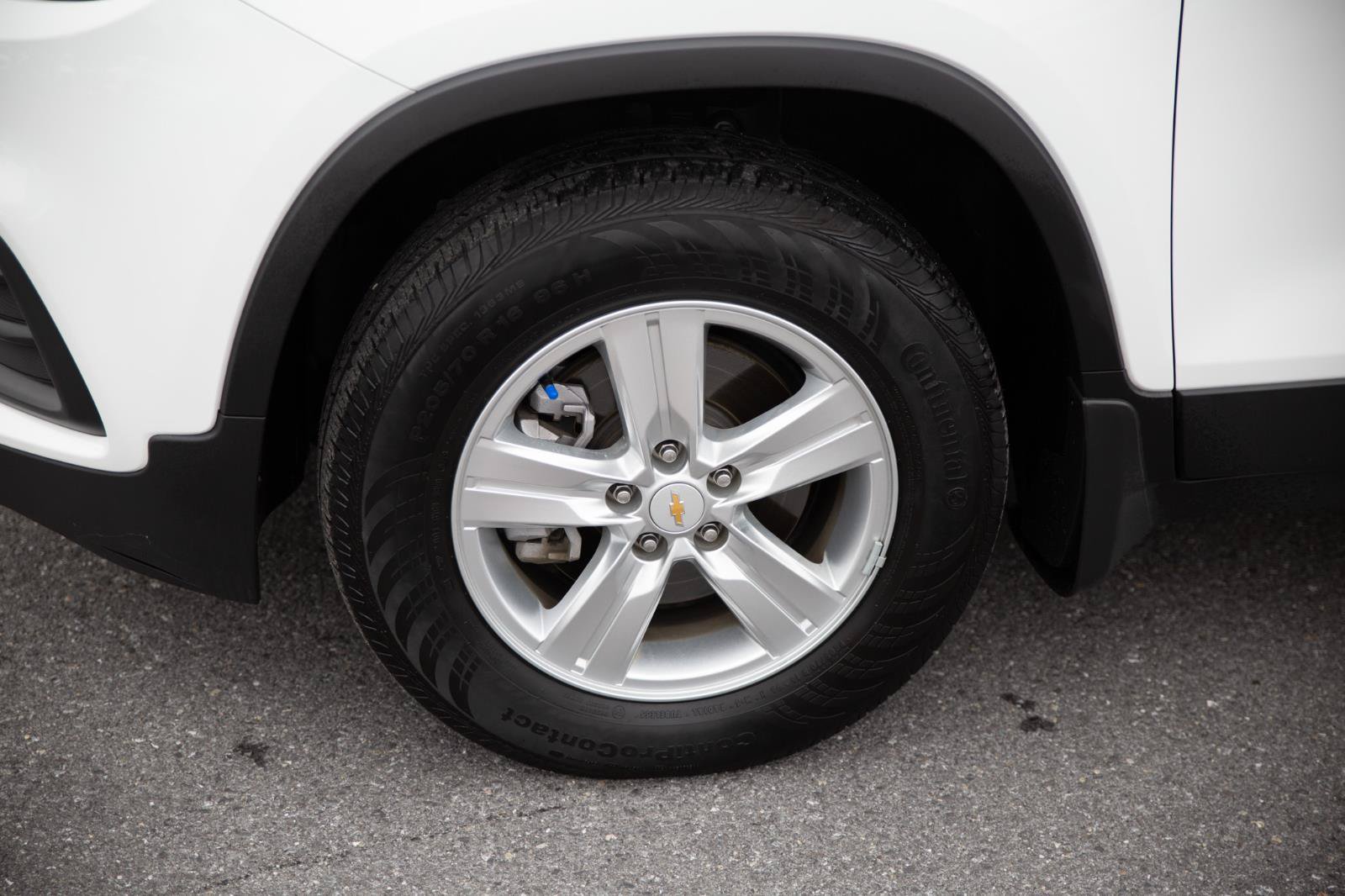 Used 2019 Chevrolet Trax LT w/ LT Convenience Package AWD/4WD image 9