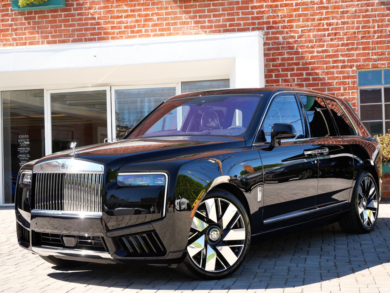 New 2027 Rolls-Royce Cullinan