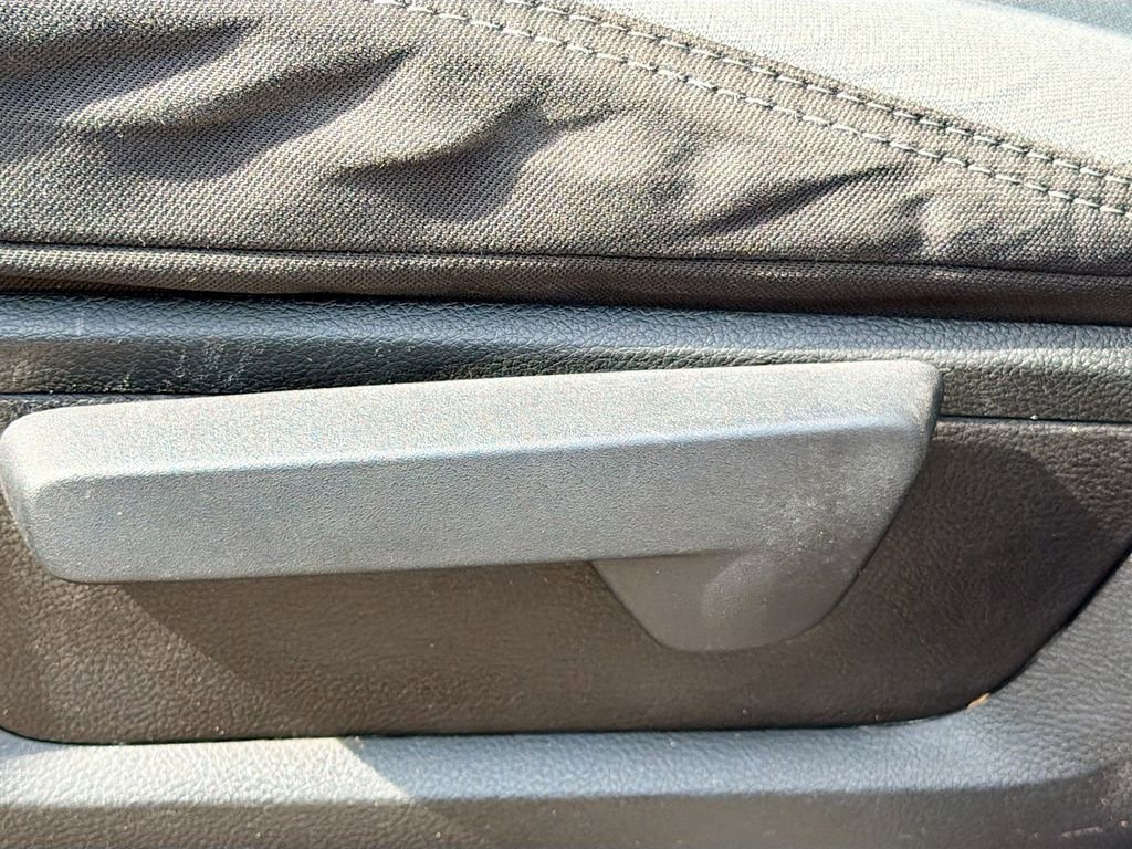 Used 2022 RAM 2500 Big Horn image 23