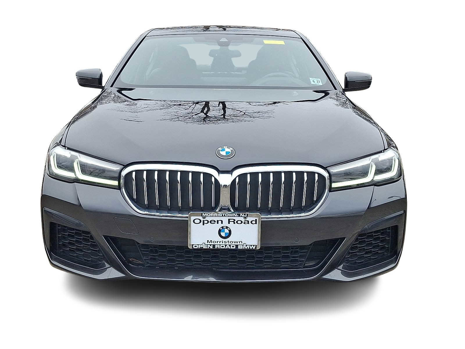 Certified 2022 BMW 540i xDrive w/ M Sport Package image 2
