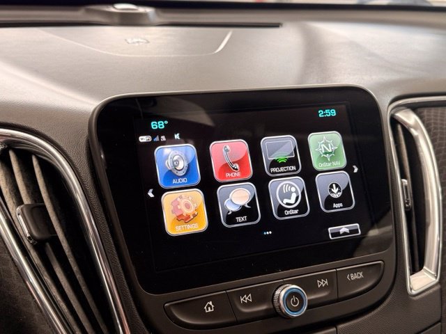 Used 2018 Chevrolet Malibu LT FWD image 11