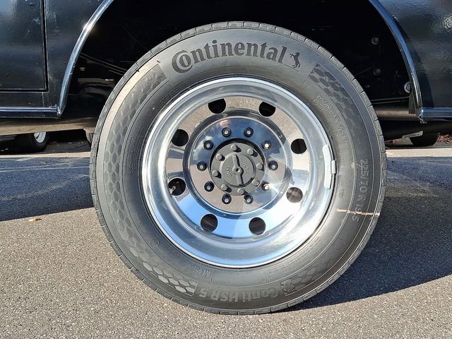 New 2026 Ford F450 XLT w/ XLT Value Package image 4