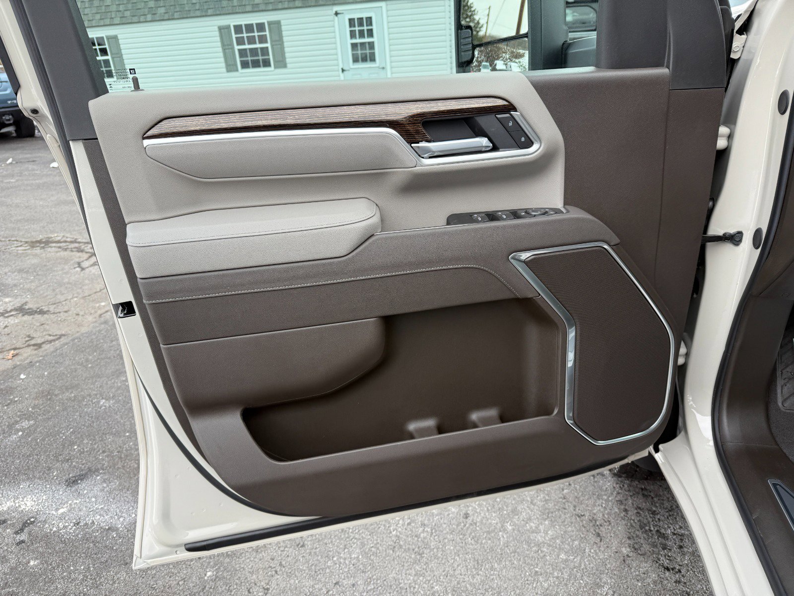 New 2026 GMC Sierra 3500 SLE image 15