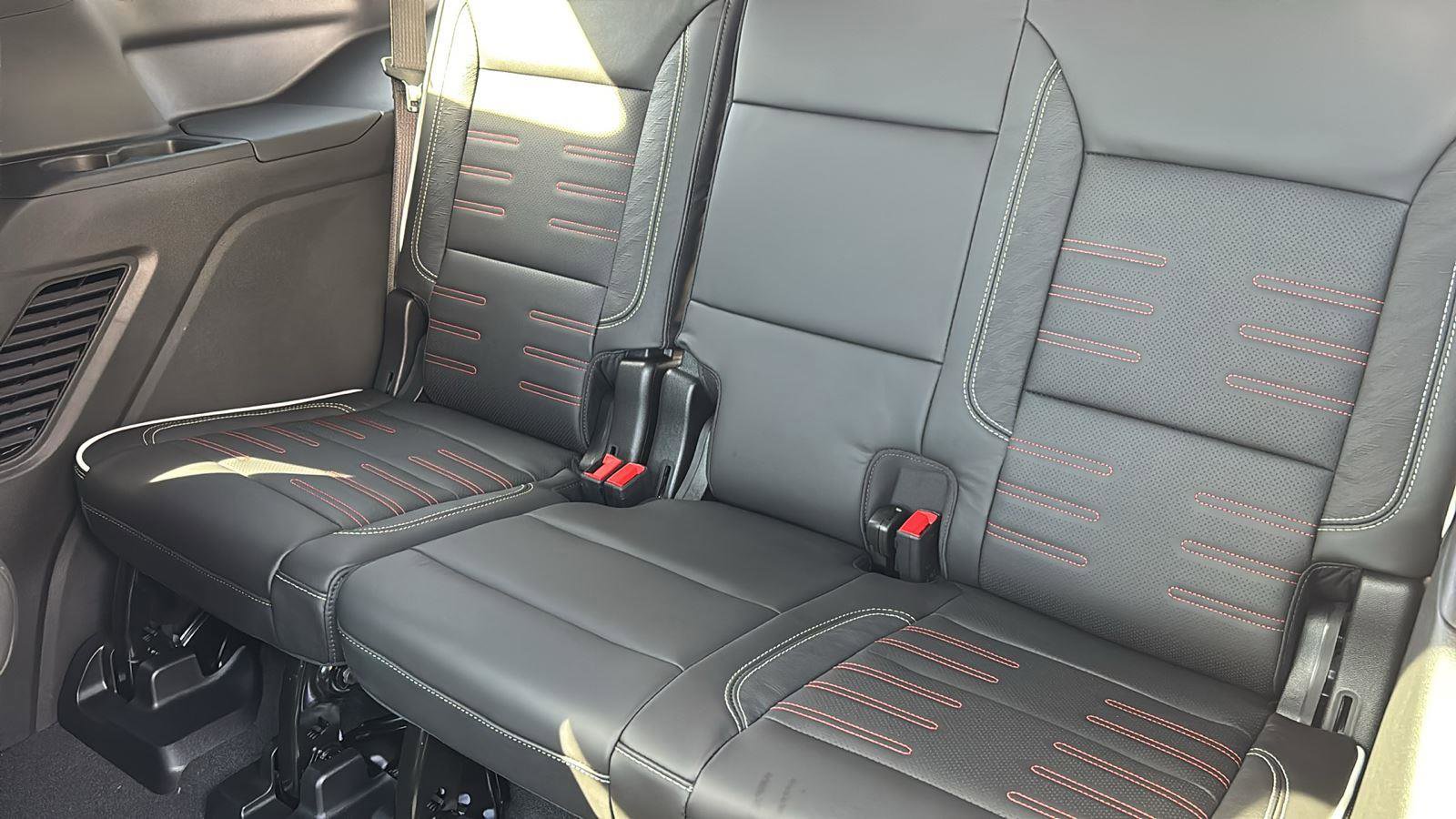 New 2026 GMC Yukon AT4 Ultimate image 18