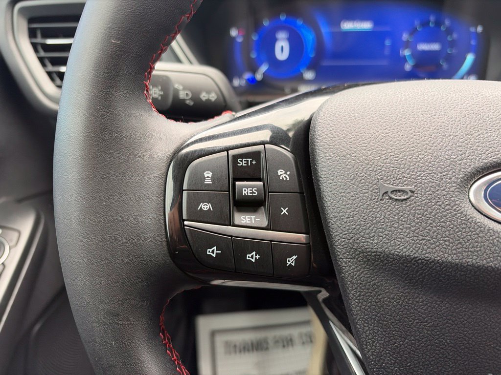 Used 2022 Ford Escape SEL w/ SEL Stealth AWD Package image 27